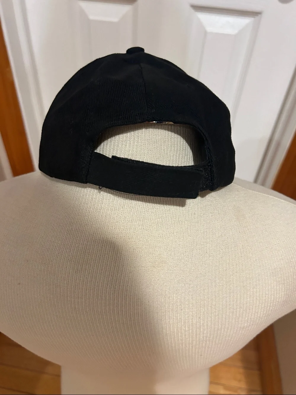 Kids Black Cap with Yellow Marshmallow Graphic